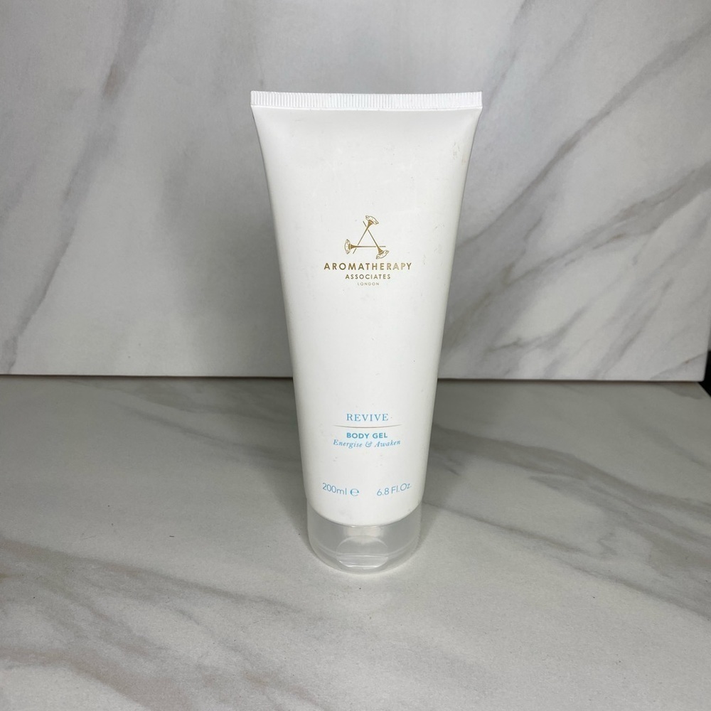 Aromatherapy Associates Revive body gel